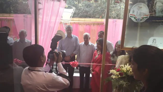 MMTC-PAMP Exclusive Brand Store - Indirapuram, Ghaziabad - 2