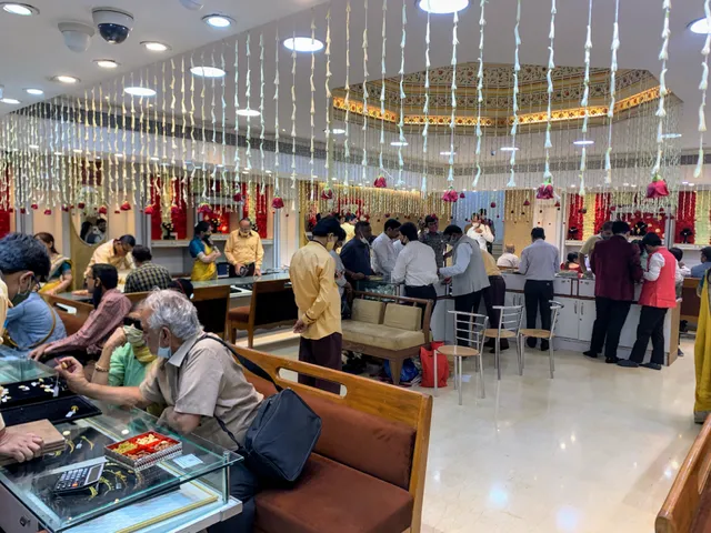 J.K.J & Sons Jewellers - Best Polki Jewellery in Jaipur - 7