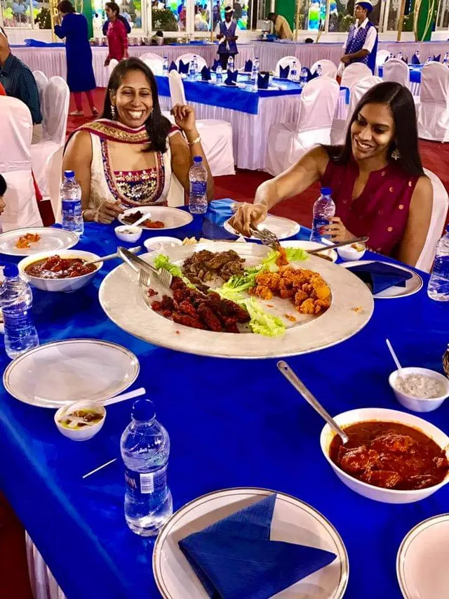 Muneers M K Caterers - 4