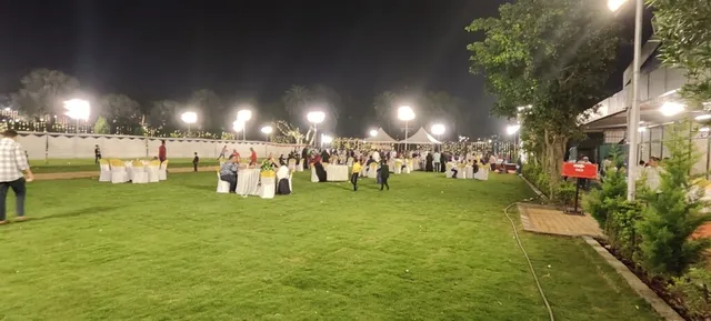 Bakhtiar's Catering - 6