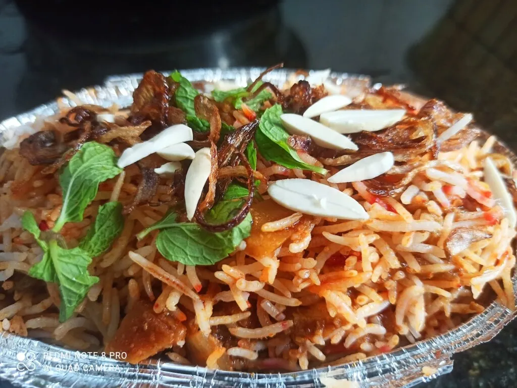 Om Foods & Catering - Best Catering in Kurla Mumbai | Ranked no1 catering| Best Biryani | Party catering| Catering services