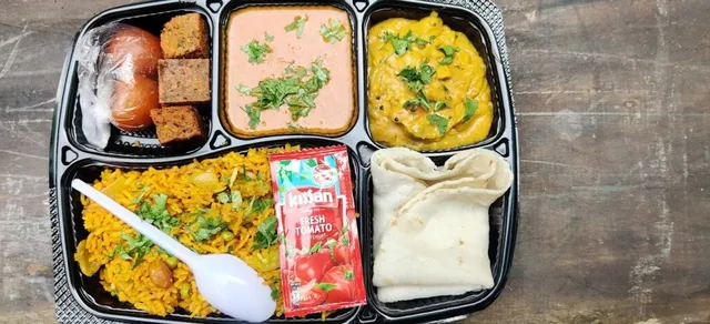 Mangal Murti caterers - 6