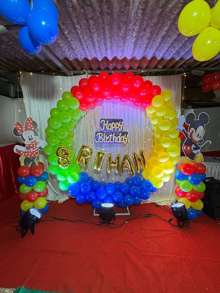 Vinayak Decoration ,caterers and event management