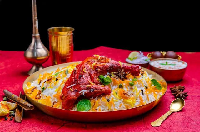 Famous Biryaniwala | Best Matka Biryani in Thane & Mumbai - 5