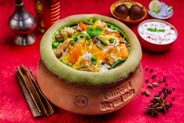 Famous Biryaniwala | Best Matka Biryani in Thane & Mumbai - 7