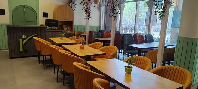 Kudos Restaurant Studio and Banquet - 5