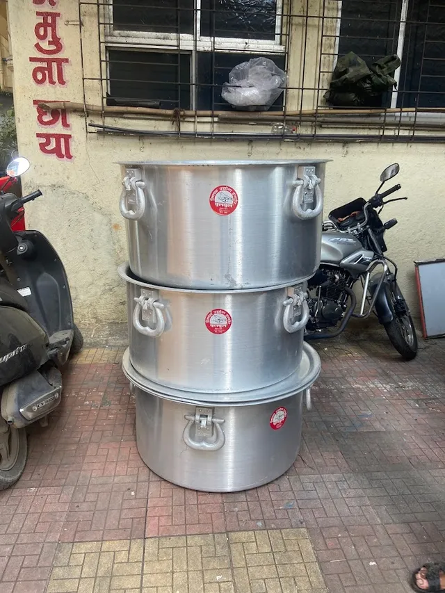 Hiradevi Caterers - 4