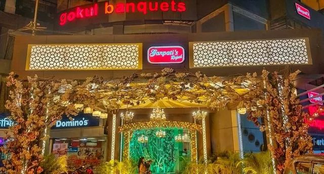 BLACK DIAMOND CATERER - 5