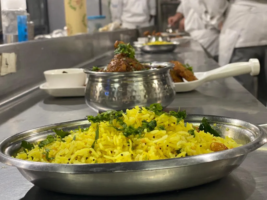 HOUSE PARTY CHEF/CATERING