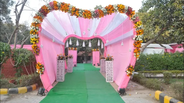 Madan Caterers and Decorators - 5