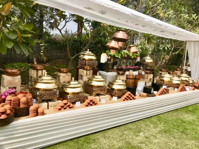 Moets Club Class Catering - 3