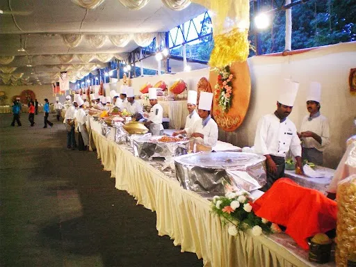 HEERA Catering Inc - 4