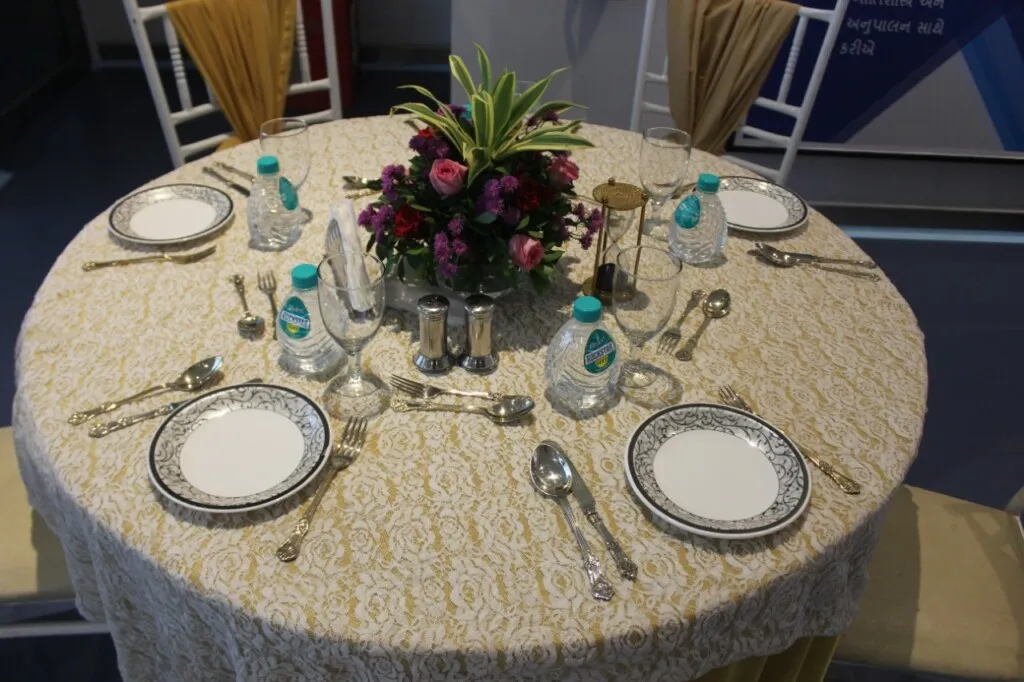 Khushboo Foods & Hospitality LLP - Canteen Services in Ahmedabad