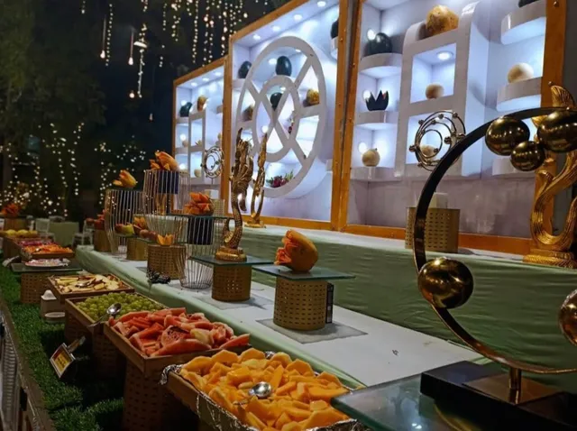 Khushboo Foods & Hospitality LLP - Canteen Services in Ahmedabad - 3