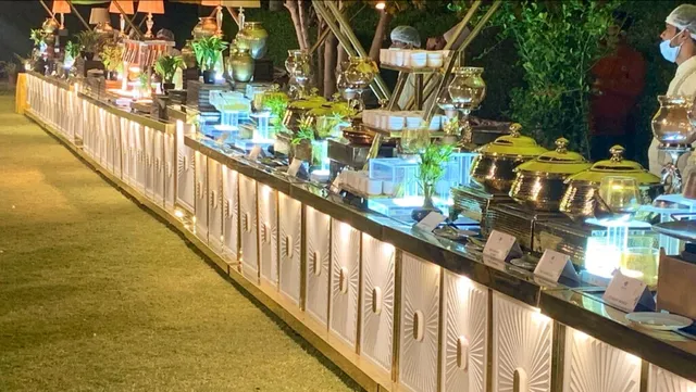 Shree Radhe Caterers - Best Catering services in Ahmedabad | Gujarati Wedding Caterers Near Me - 2