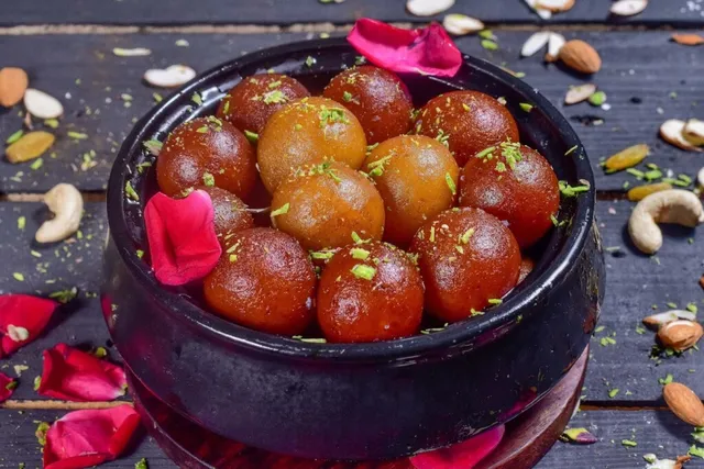 Brijwasi Sweets: Best Sweets Shop In Noida | Catering Services In Noida | Bulk Orders | Party Caterers - 2