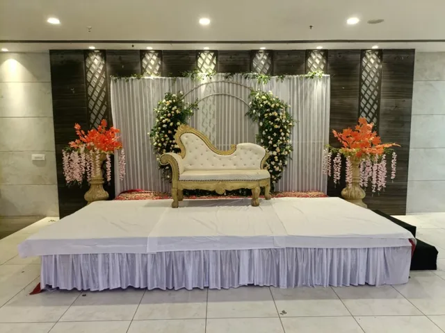 Patna Junction Restaurant & Caterers - 4