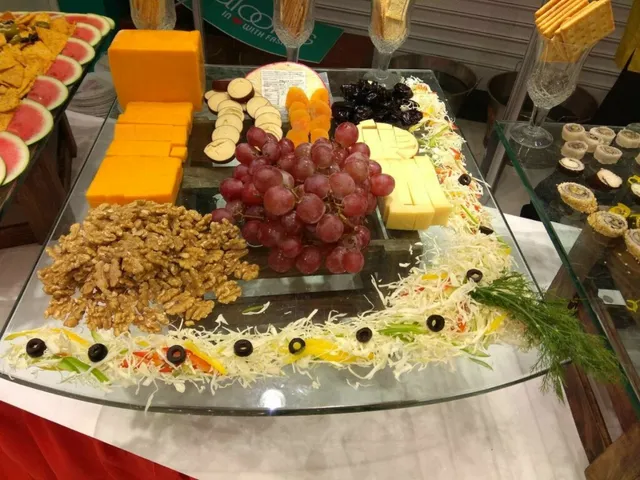 THE LEMON TREE CATERERS - 5