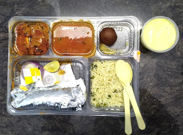 Malujiwala Caterers - 2