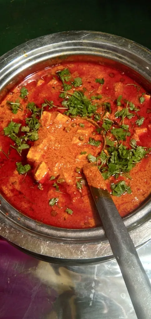 Navratan Caters Service - 2