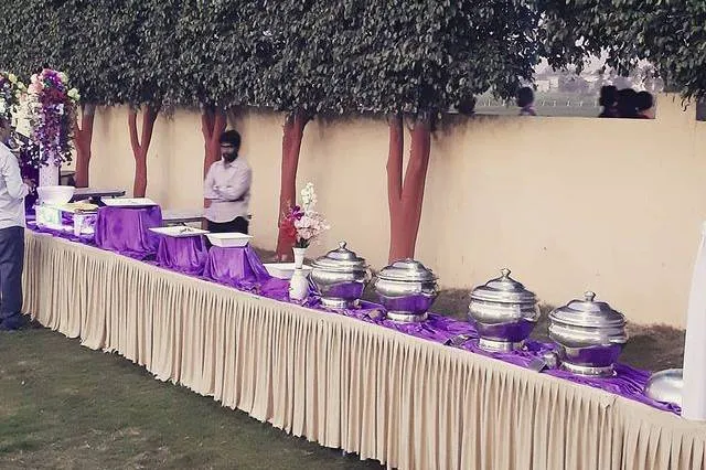 Ayushi Caters & Bartan - 3