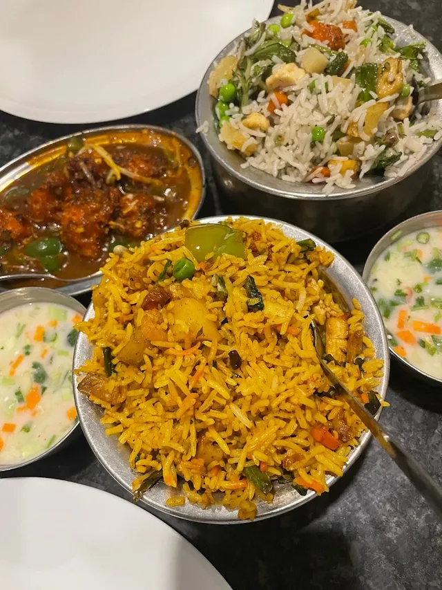 The Veggie Hub (Restaurant and Catering) - 3