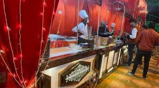 Sonu Pandal Decorator And Caterer - 2