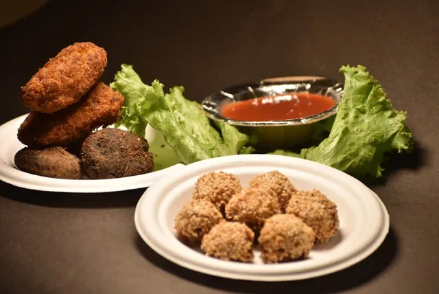 Nanshika's - Wedding Planning and Catering - 4