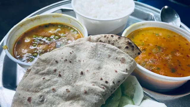 Chirag Tiffin Service & Mess | Chirag kitchen | Home made food | 100% hygienic & vegetarian | fast delivery service - 4