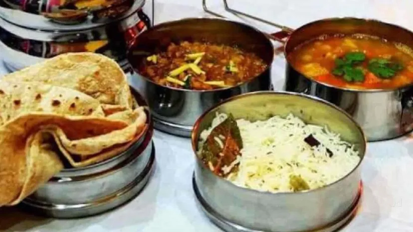 SPECIAL FOOD TIFFIN SERVICE
