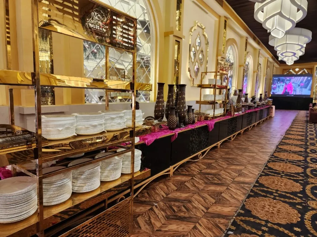 R.k Caterers - M/S Rita Kapoor (Northern Railway Catering & Vending Contractor) D.DN -UK