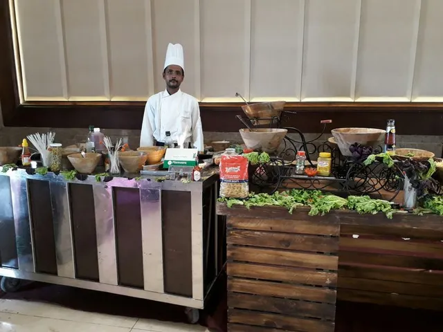 FLAVOURZ CATERING - 4