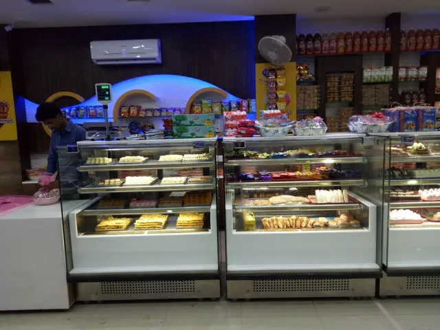 Lali Caterers & Sweet Shop- Best Catering Shop In Amritsar - Best Sweets Shop In Amritsar - 4