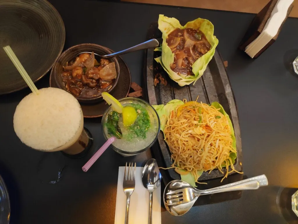 Aurah All Day Dining - Multicuisine Restaurant & Bar in Amritsar