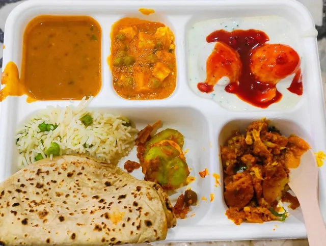 Makkar's Punjabi Rasoi and Catering Services - 5