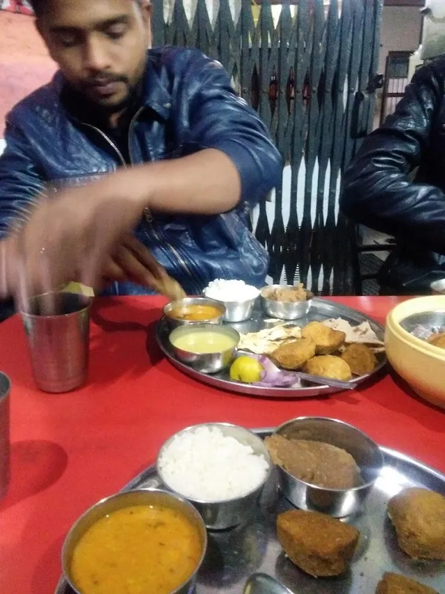 Lovely Tiffin Centre - 2