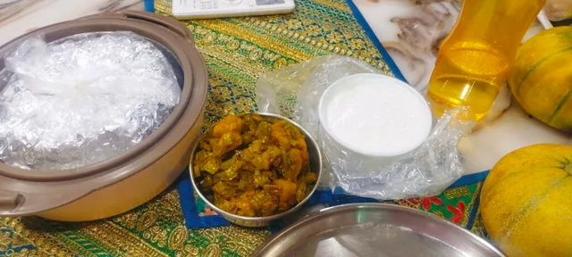 Delicious Food Service - 3