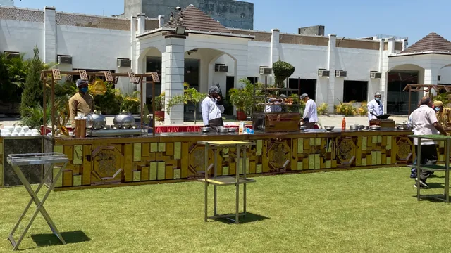 Red Carpet Caterers and Wedding Planners - 4