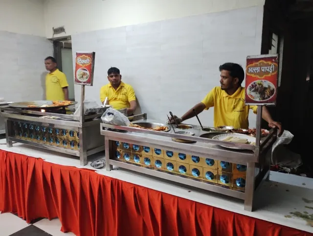 Om Sai Caterers, Decorators and Event Planner - 4