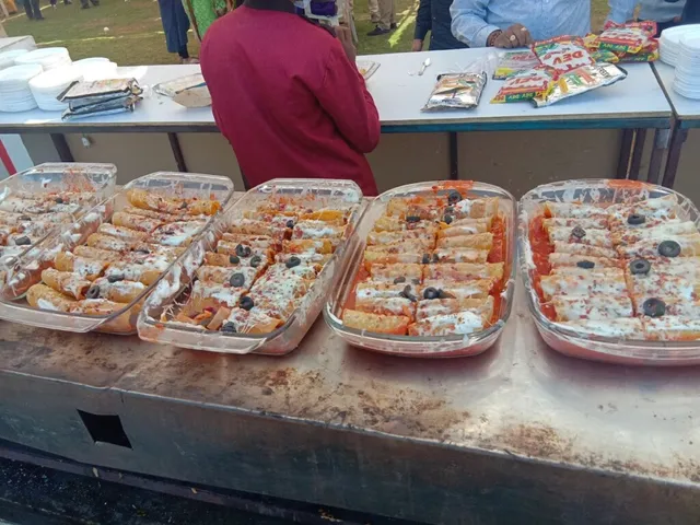 Vraj Caterers - Catering Service - Best Catering Service In Vadodara - 3