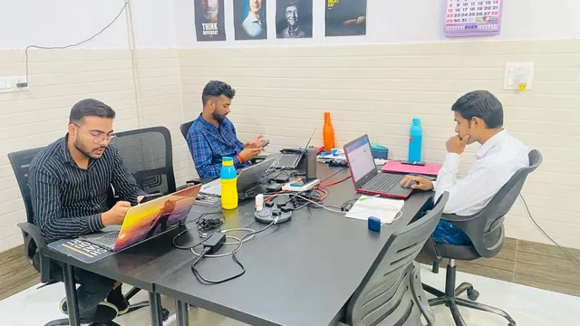 Marketute - Digital Marketing Training Institute in Agra | Best Academy Classes & Courses - 3