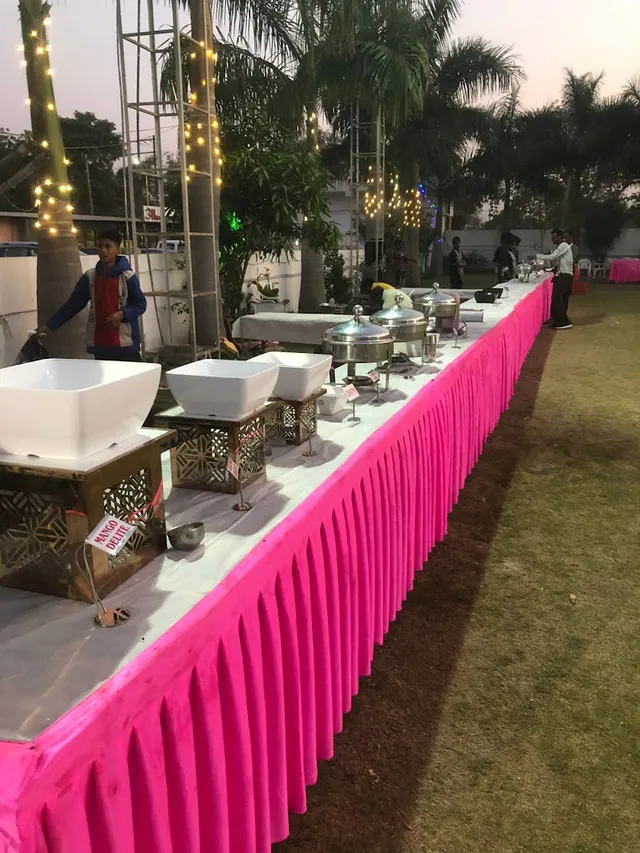 Shivam Caterers & Faraskhana - 6