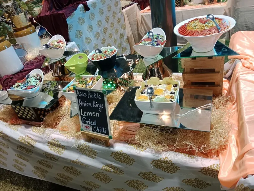 Radhe Caterers Alkapuri vadodra