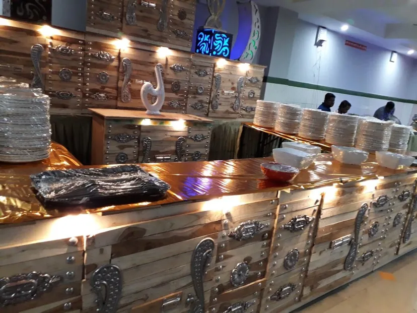 Badwe Saoji Caterers And Catering Services