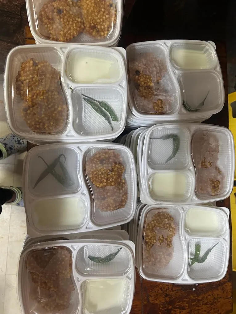 Khatik vyanjan hotel