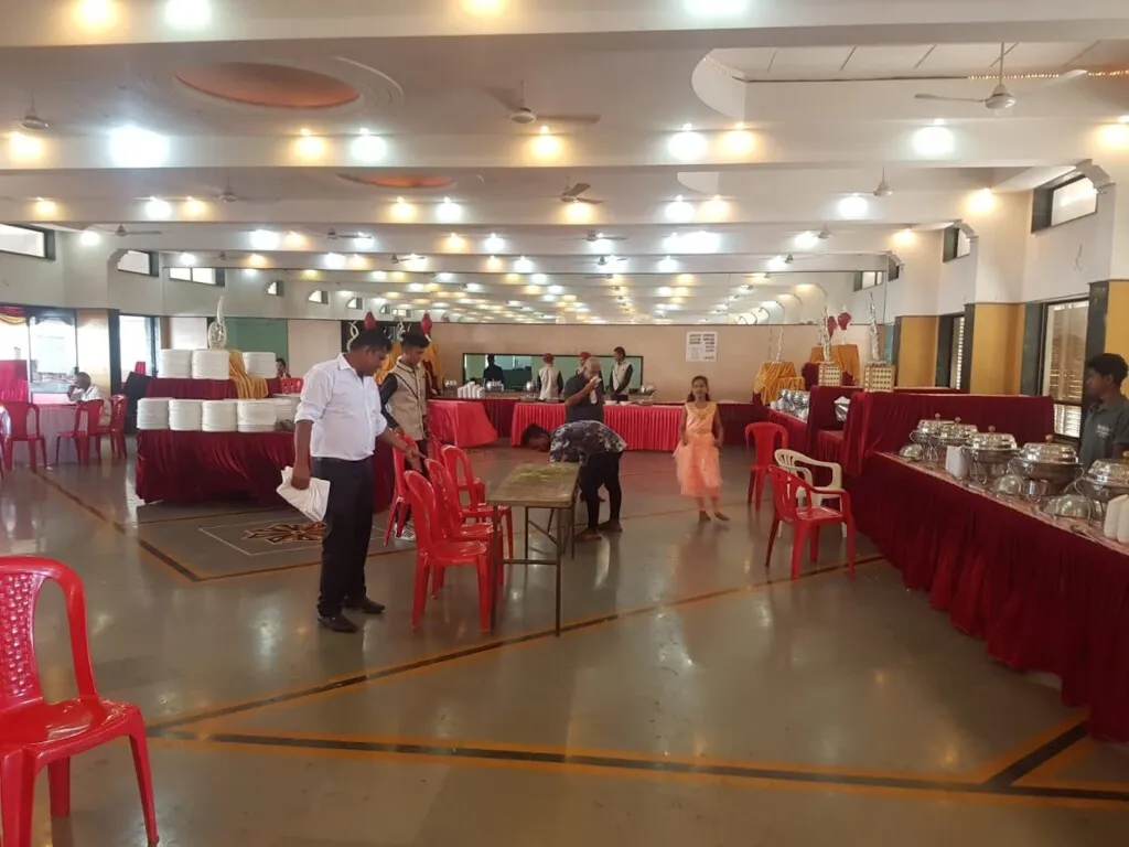 Muhurt Caterers (Caterers in Nashik)