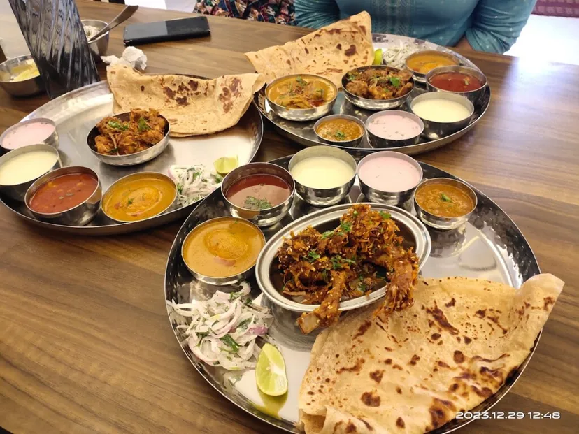 The Thalis ( Kolhapuri Thali ) - Best kolhapuri Non-veg thali in kolhapur