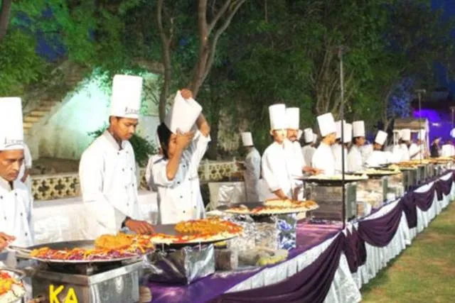 Dashrath halwai catering services - 3