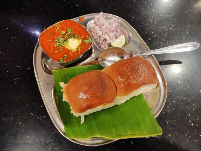 Kamat Tiffins - A Pure Vegetarian Quick Service Restaurant - 5