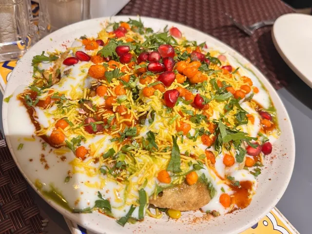 Kamat Annaleela - Pure Vegetarian Restaurant - 5